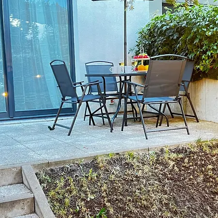 Apartman Filmowa Kawalerka Z Uroczym Tarasem I Garazem Podziemnym *