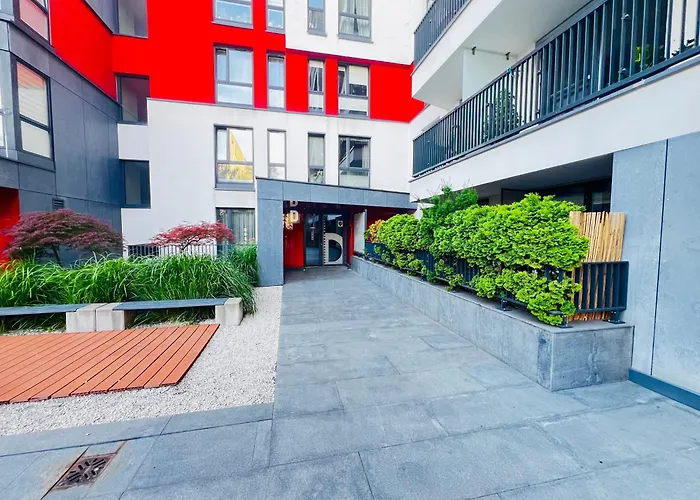 Apartament Filmowa Kawalerka Z Uroczym Tarasem I Garażem Podziemnym