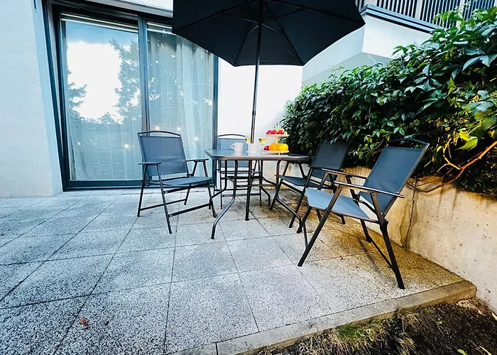 Filmowa Kawalerka Z Uroczym Tarasem I Garażem Podziemnym Warszawa